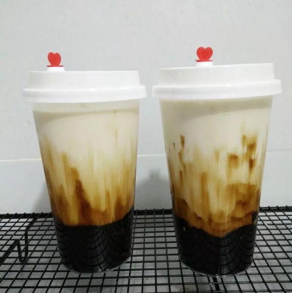 Eco Friendly Cold Drink Cups , Disposable Juice Glasses With Lid 20oz Pp