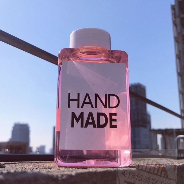 250ml 450ml 500ml PET Customized Transparent square decorative plastic juice coffee tea beverage bottle with cap