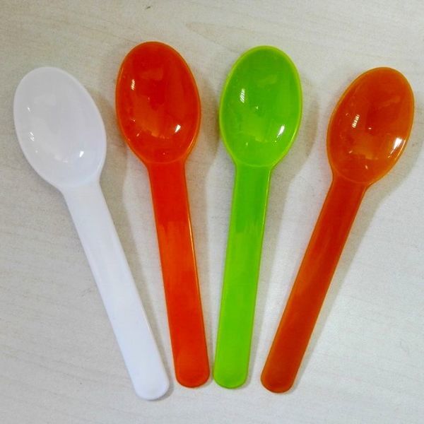 Long Handled Plastic Ice Cream Spoons , Mini Ice Cream Serving Spoon Food Grade Material