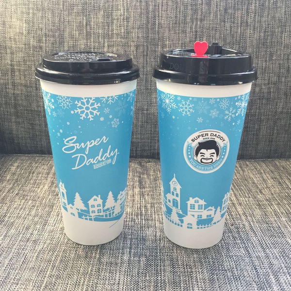 Optional Color 16oz Disposable Paper Cups With Lids Food Grade Ink For Boba Tea Shops